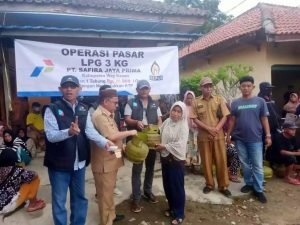 Pemerintah Daerah Way Kanan Distribusikan 4.480 Tabung Gas LPG 3 Kg dalam Operasi Pasar Selama Seminggu