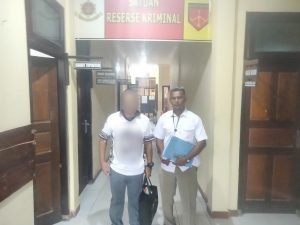 Aktivis Panji Agung Terjerat UU ITE Akhirnya Resmi Ditahan  Kejaksaan Negeri Jayapura