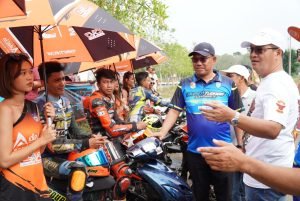 Novriwan Jaya dan Nadirsyah Resmi Buka Kejuaraan Bupati Cup Race 2025 serta Bazar UMKM