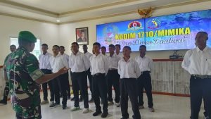 Dandim 1710/Mimika Beri Pengarahan Kepada Pendaftaran Rekrutmen Calon Prajurit TNI AD TA 2025