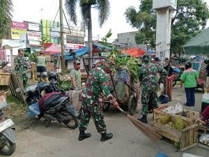 Personel Koramil 410-01/Panjang, Giat Kerja Bakti “Senin Bersih”